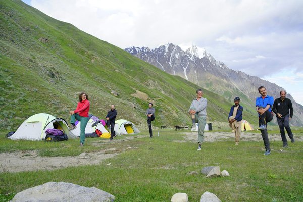 Atteignez l'équilibre parfait au camp de fitness idéal!